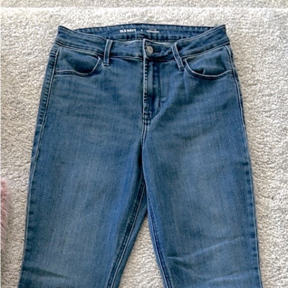Old Navy High Rise Straight Leg Jeans - Picture 2 of 7
